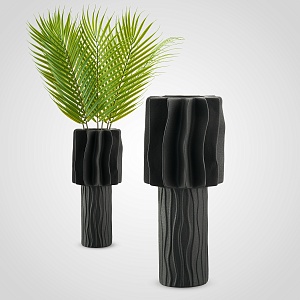 Дизайнерская интерьерная ваза с широким горлом чёрная