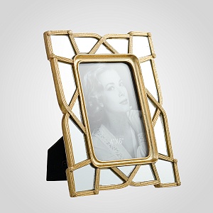 Золотистая фоторамка из полистоуна с зеркальными секциями М