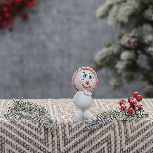 Радостный Снеговичок в Шапочке (Полистоун,от 6 штук)