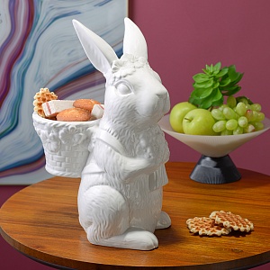 Белый Керамический Кролик-Милаш с Корзинкой и Цветами L