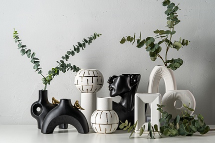 Керамические дизайнерские вазы для интерьера