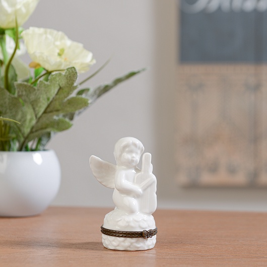 Фарфоровая Мини шкатулка ангелочек музыкант(от 2-х штук)